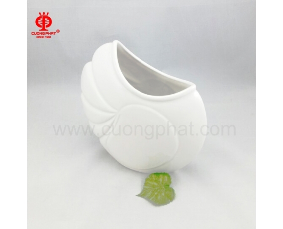 Bình dẹp khuyết cá sứ